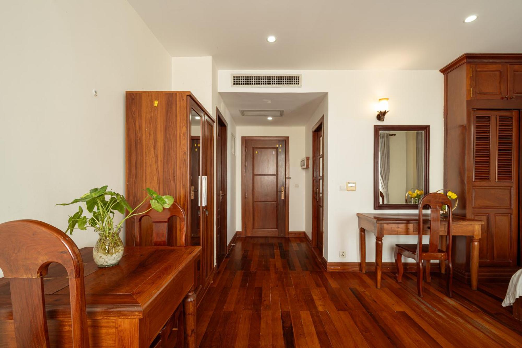 E&V Apartment Phnom Penh Exteriör bild